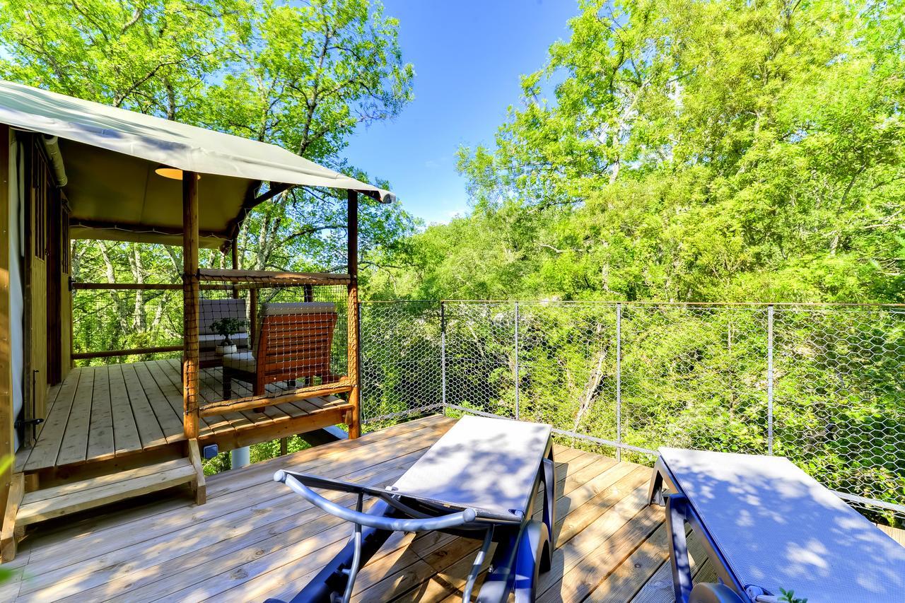 Cabanes Lodges Le Serviere 巴拉聚克 外观 照片