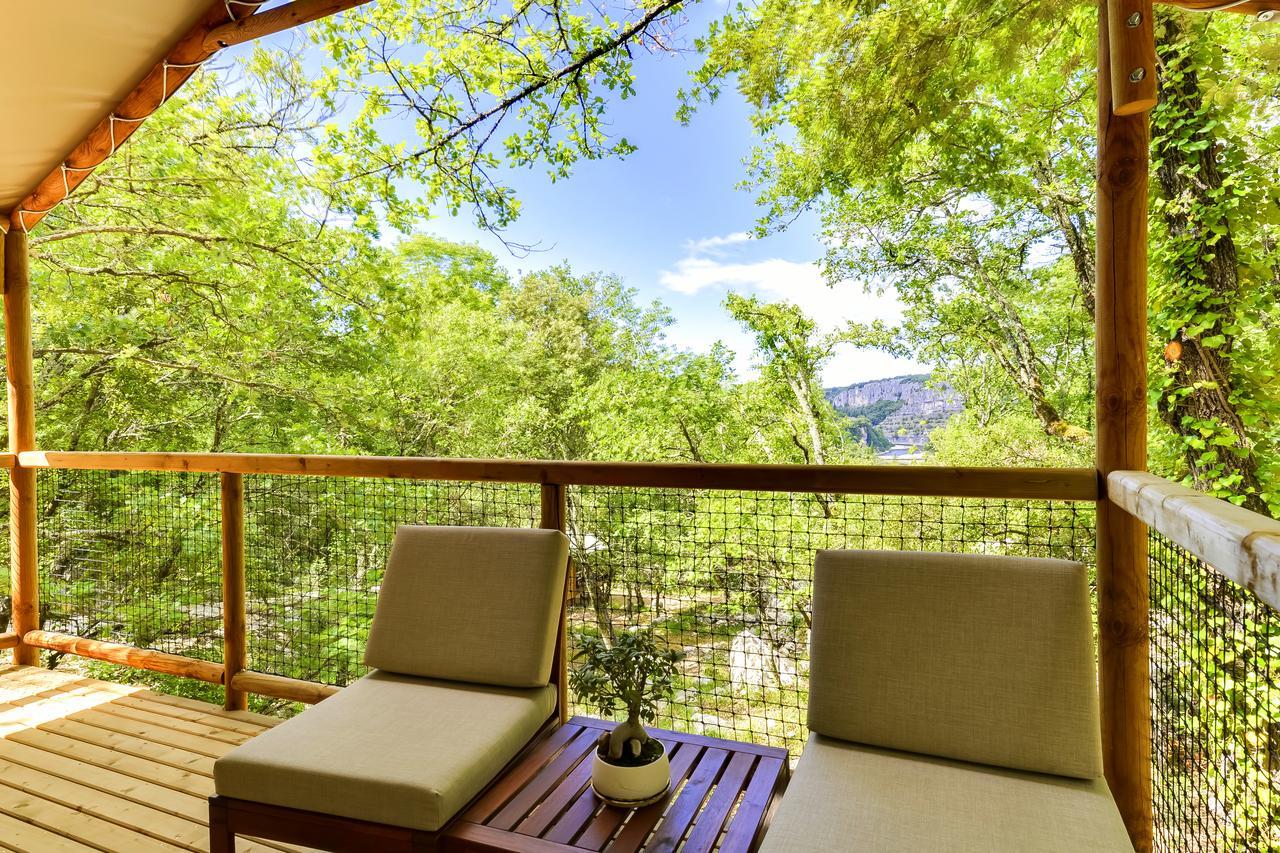 Cabanes Lodges Le Serviere 巴拉聚克 外观 照片